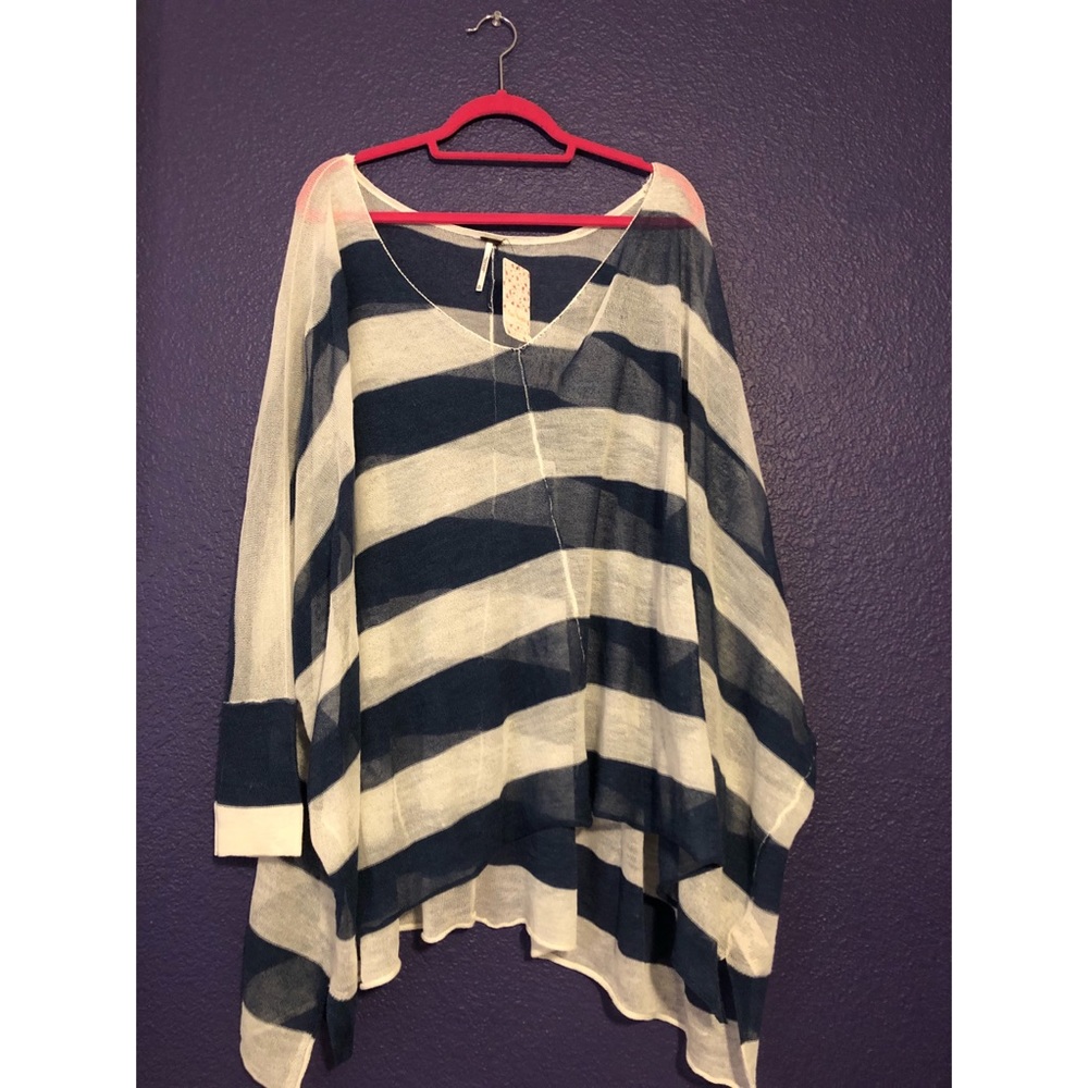 || Free People Off-The -Shoulder Top ||